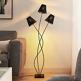 Lindby Komalie stojaca lampa, čierna, kód 9627618_Svetlá.